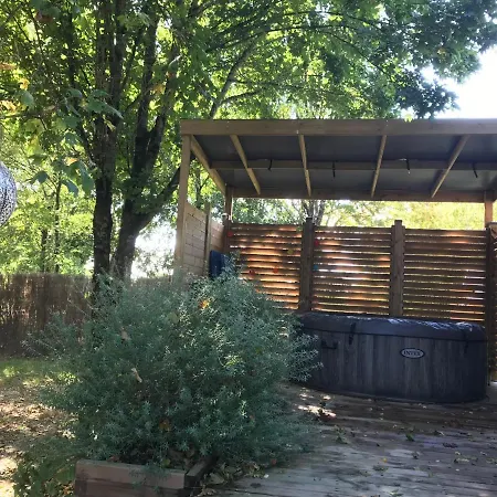 Guest house Du Garlai *